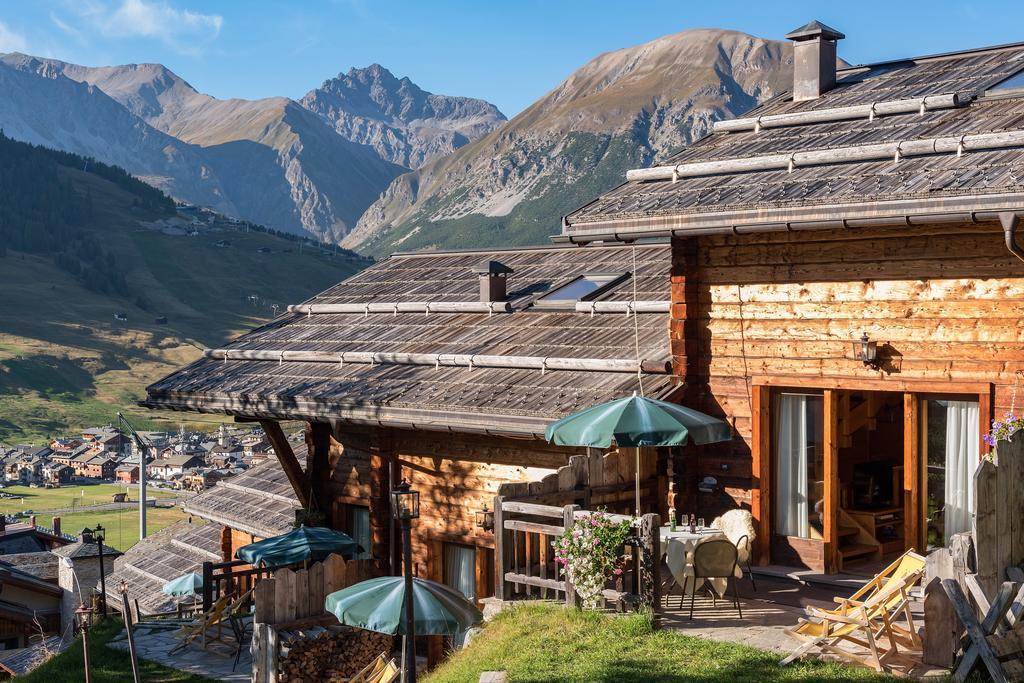 Park Chalet Village Livigno Bagian luar foto